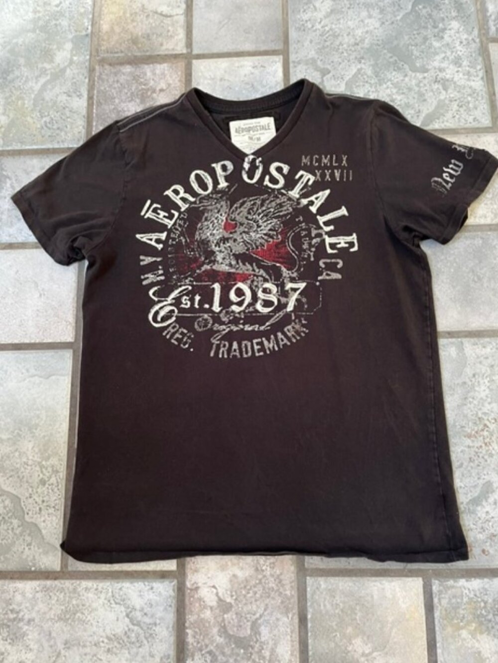 Aeropostale 1987 New York Est.87 Black Graphic Tshirt Medium Mens